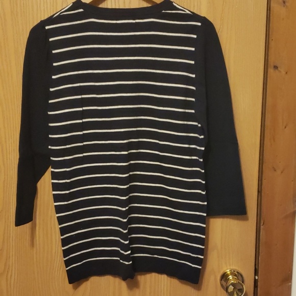 2/15  Gap navy white striped sweater XL - Picture 3 of 4